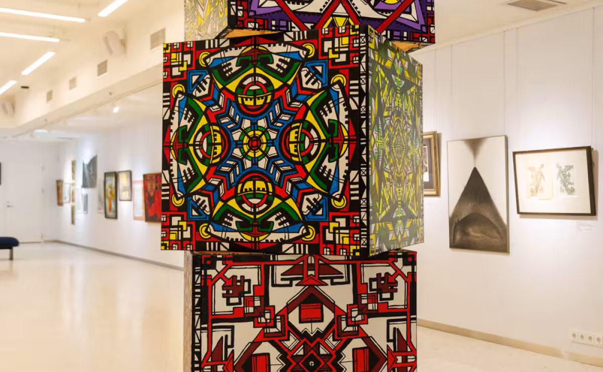 N&auml;itus "Kuldav&auml;&auml;rt kunst"